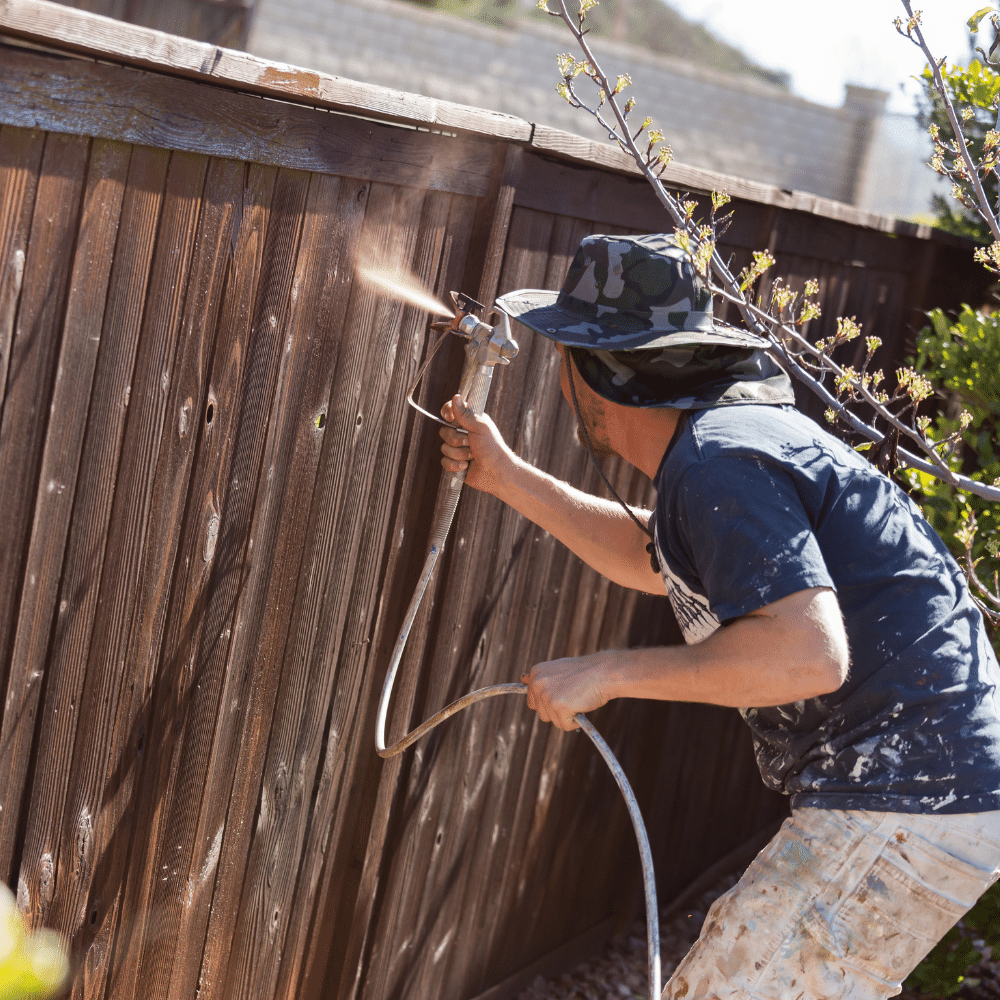 Fence Staining in North Texas